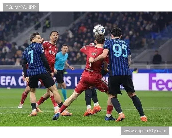 利物浦vs卡拉巴克:索博斯洛伊中场转换节奏瞬间引爆攻势 利物浦vs卡拉巴克:索博斯洛伊中场转换节奏瞬间引爆攻势